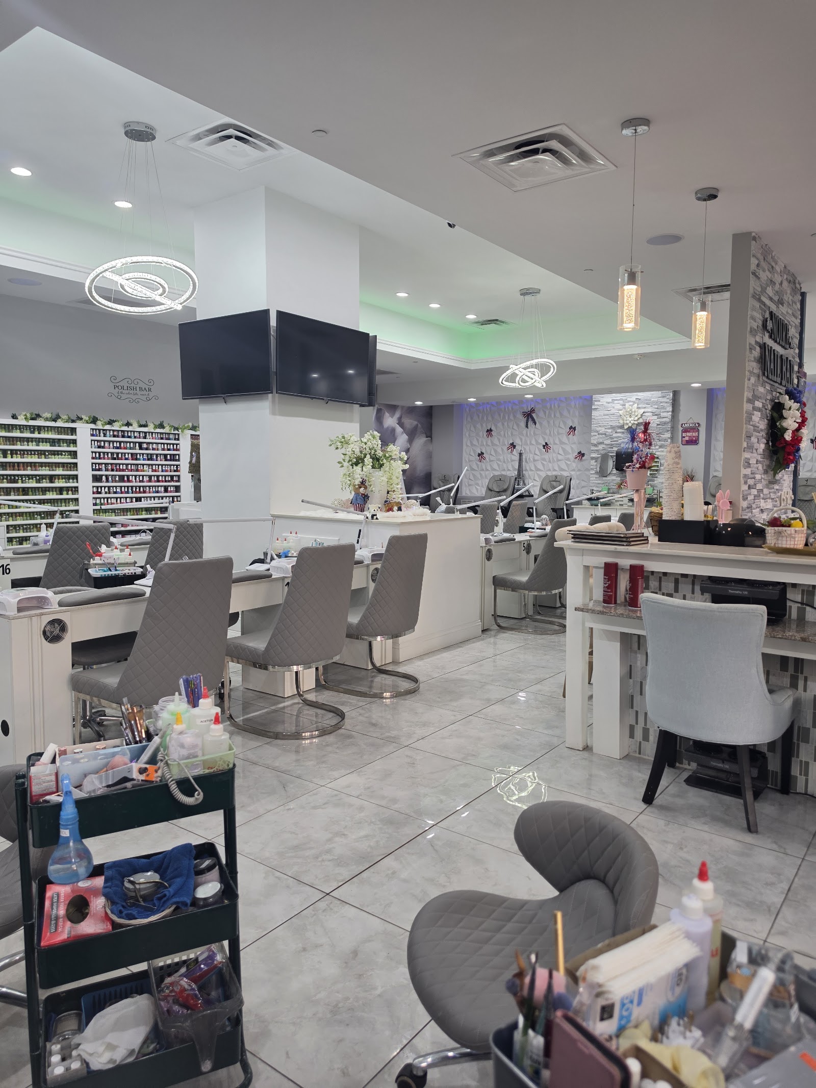 NOIRE THE NAIL BAR North Raleigh nail photo 3